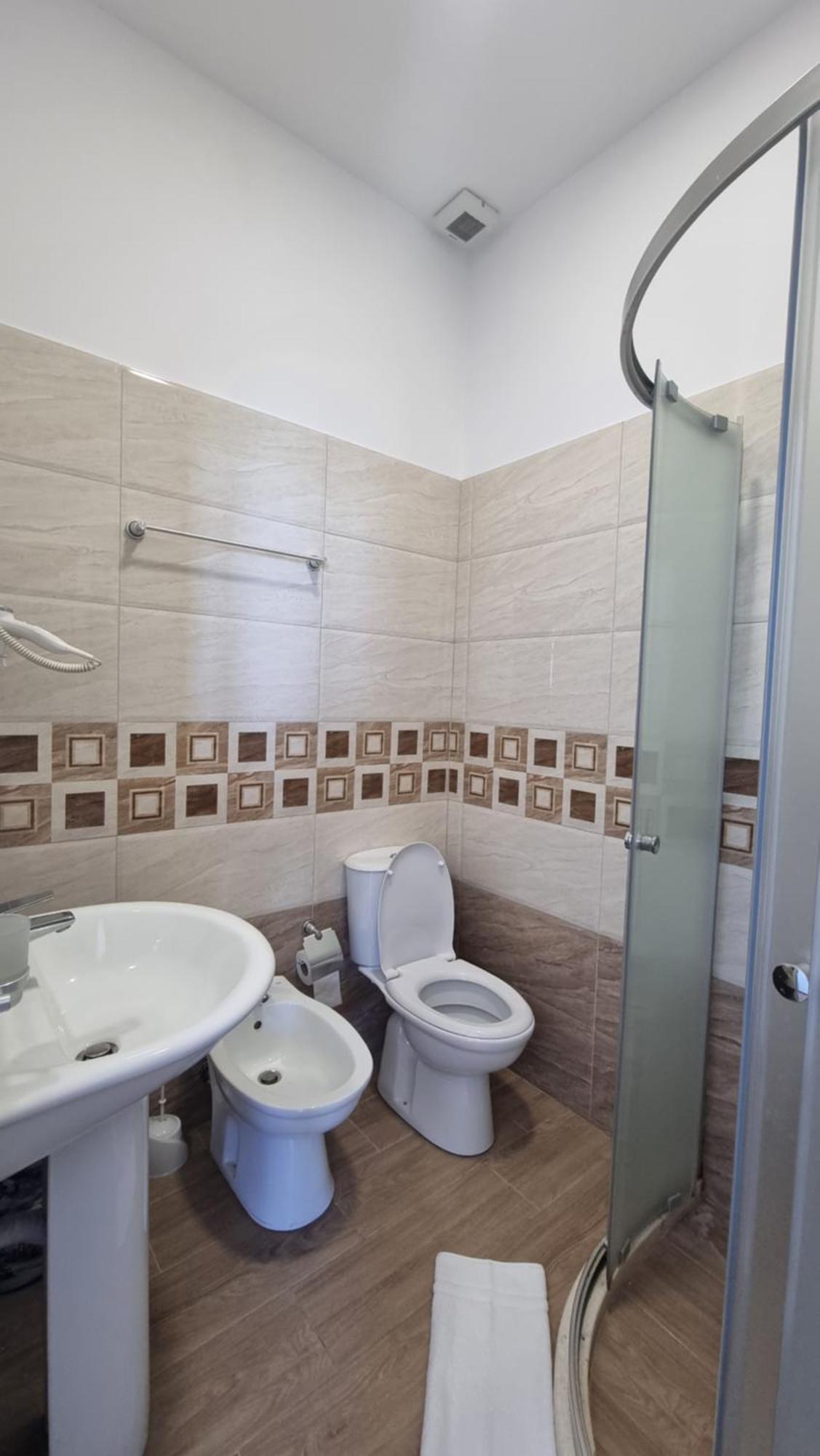 Blue Amr Hotell Škalngur Exteriör bild