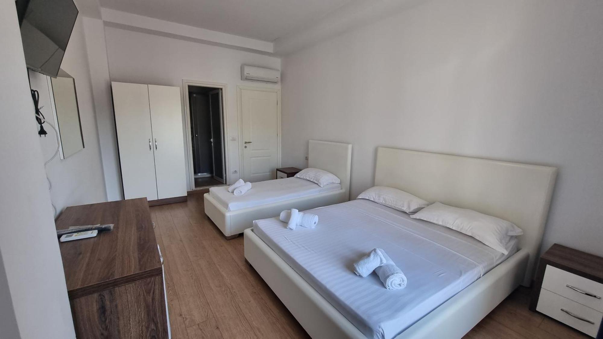 Blue Amr Hotell Škalngur Exteriör bild