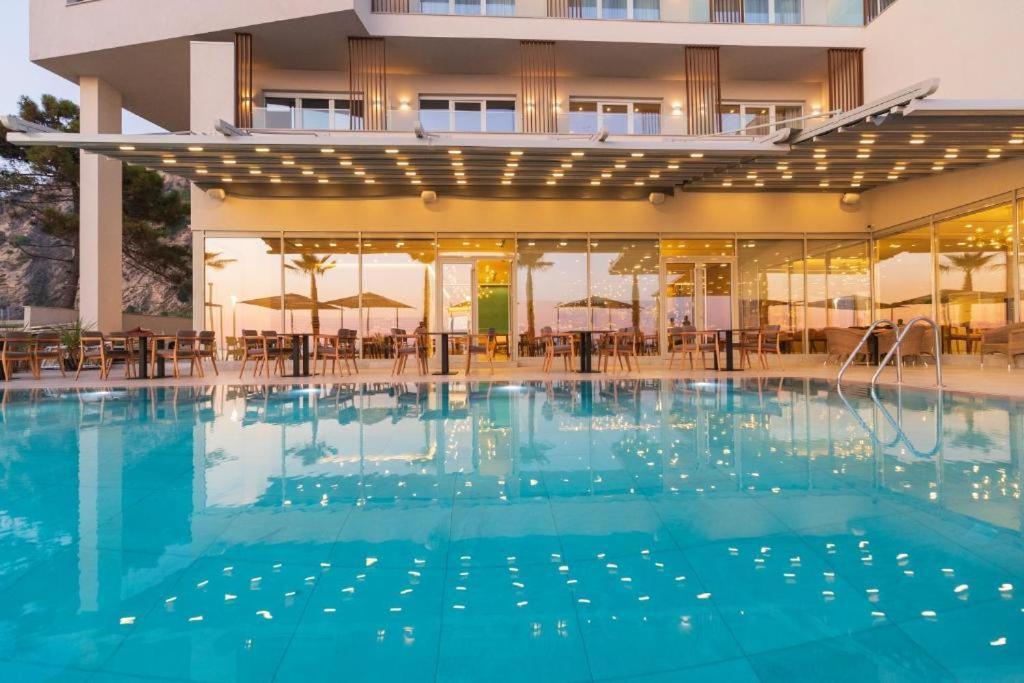 Blue Amr Hotell Škalngur Exteriör bild