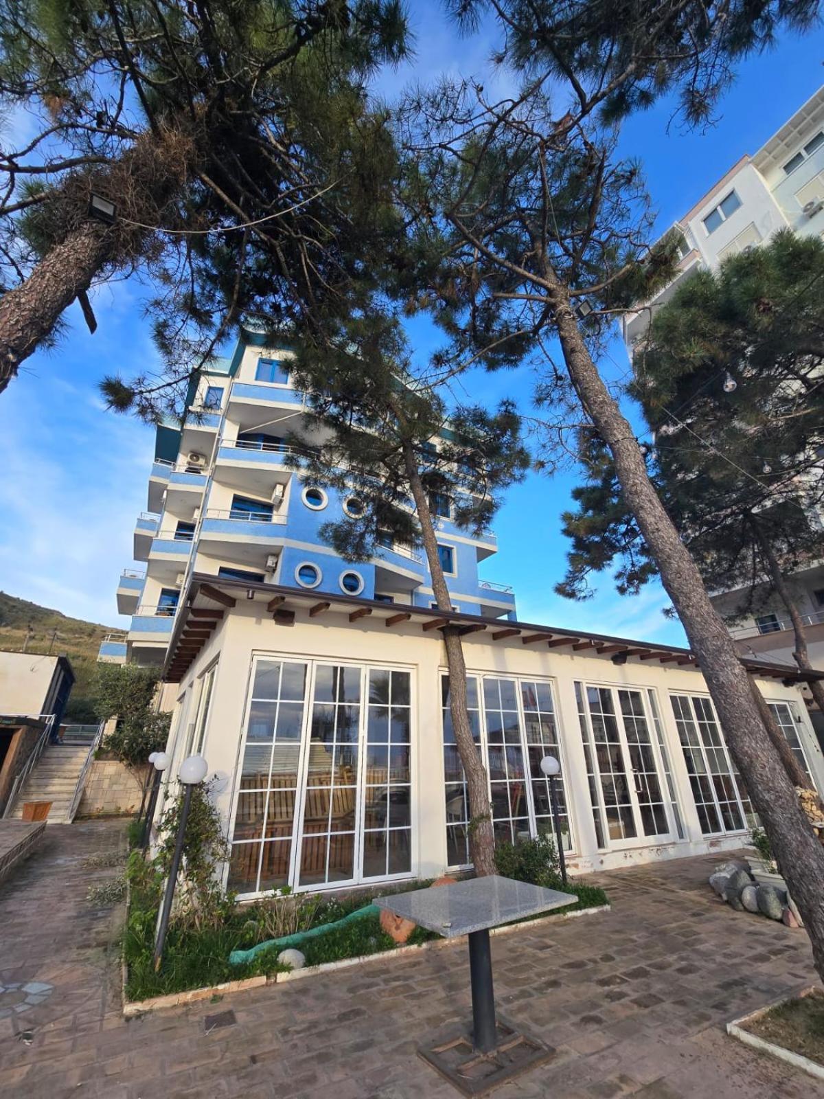 Blue Amr Hotell Škalngur Exteriör bild
