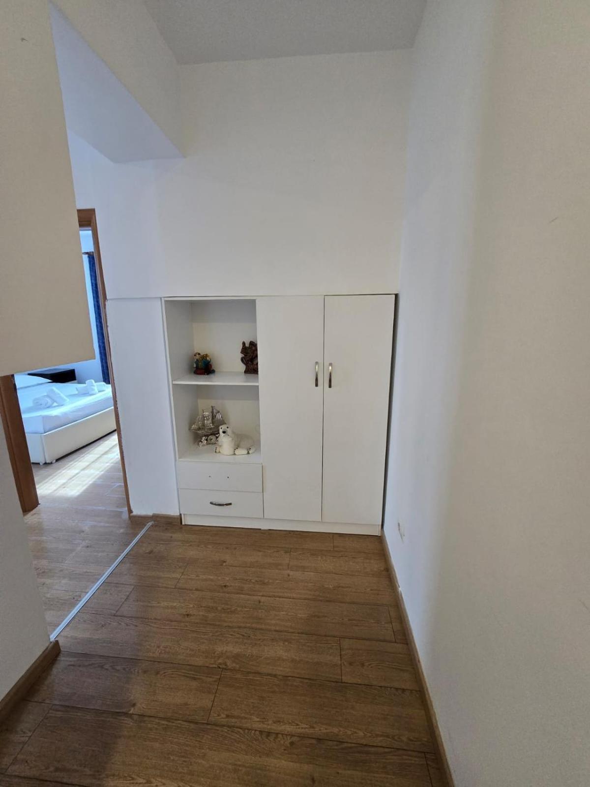 Blue Amr Hotell Škalngur Exteriör bild