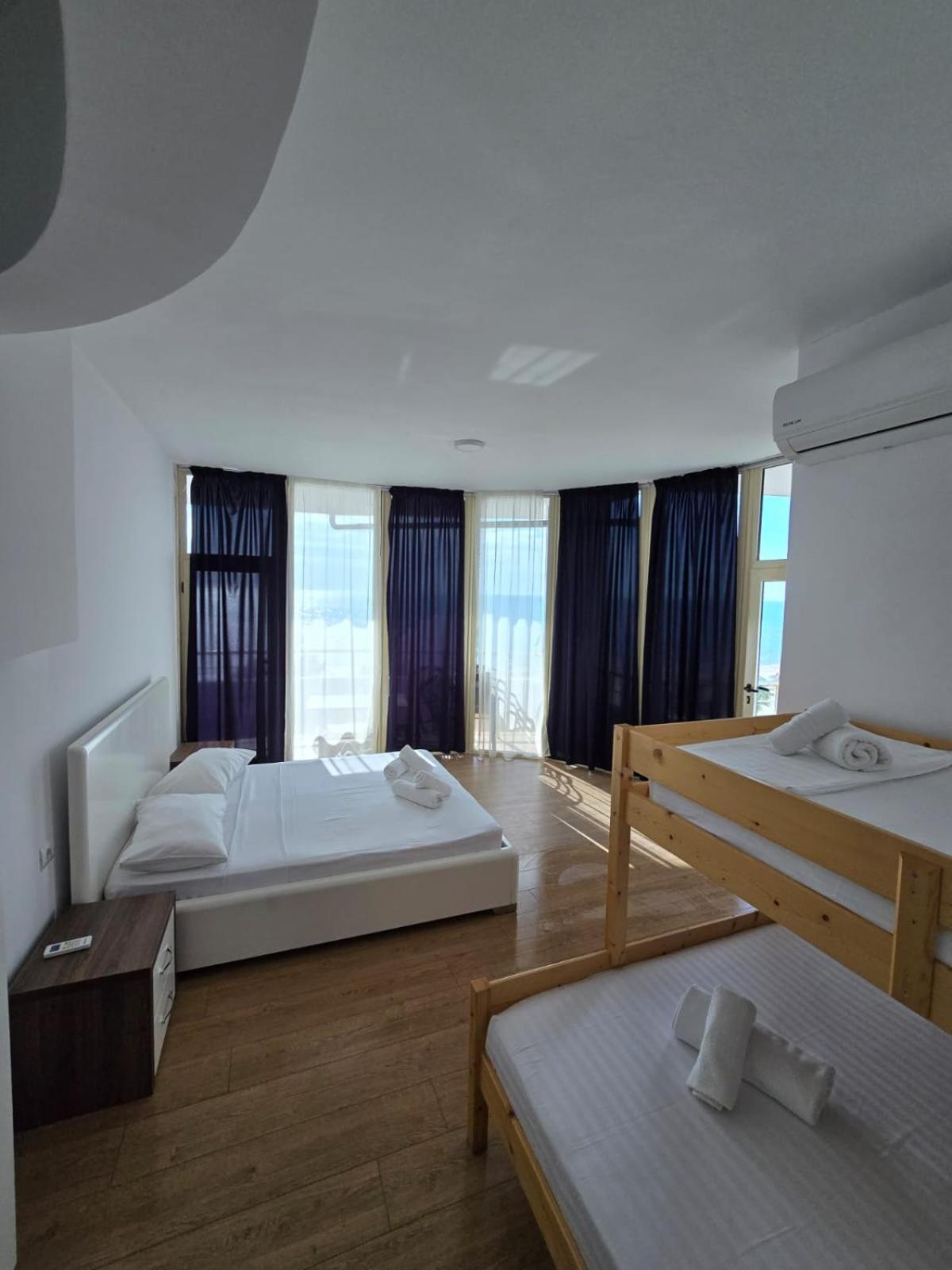 Blue Amr Hotell Škalngur Exteriör bild