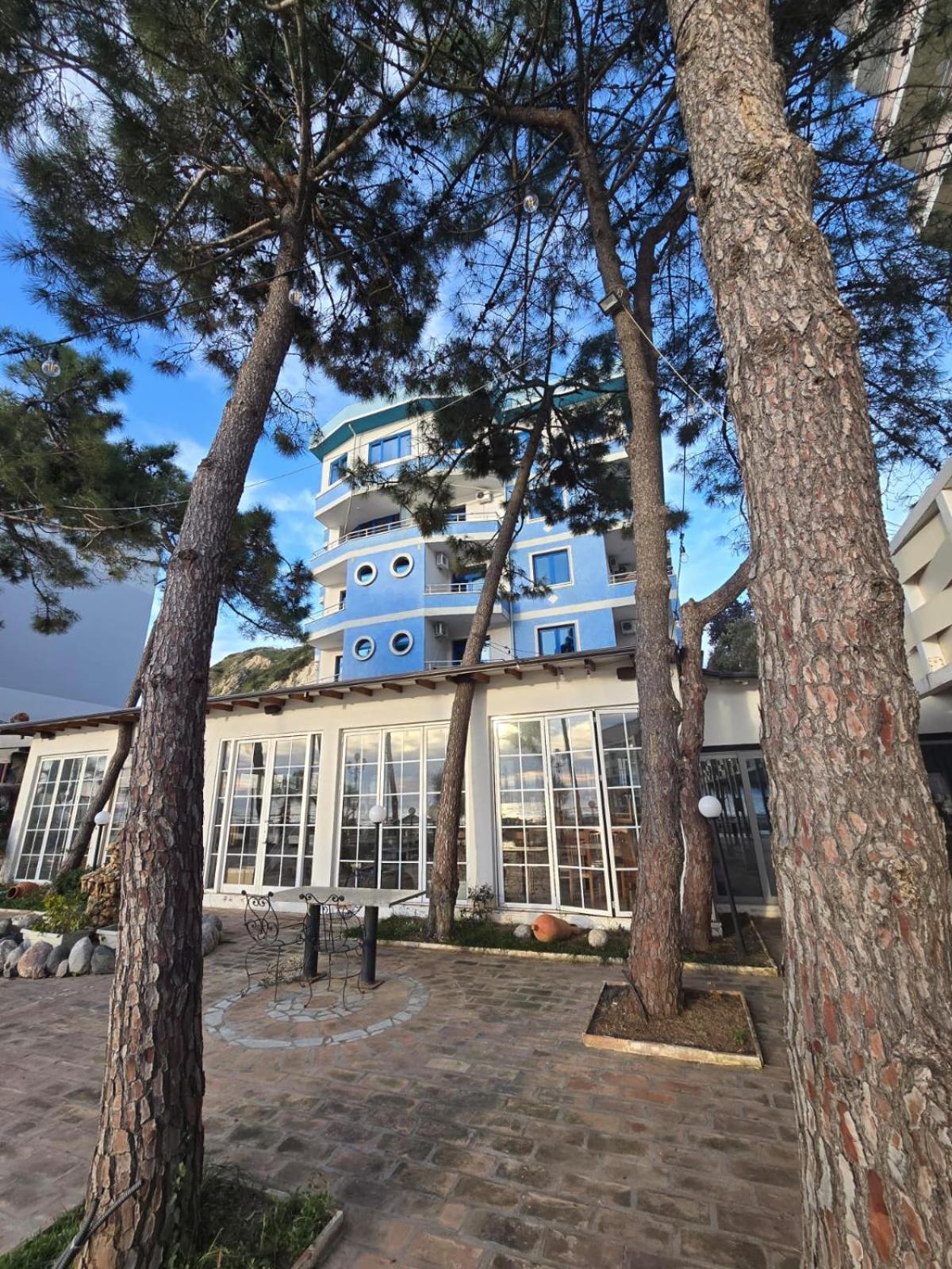 Blue Amr Hotell Škalngur Exteriör bild