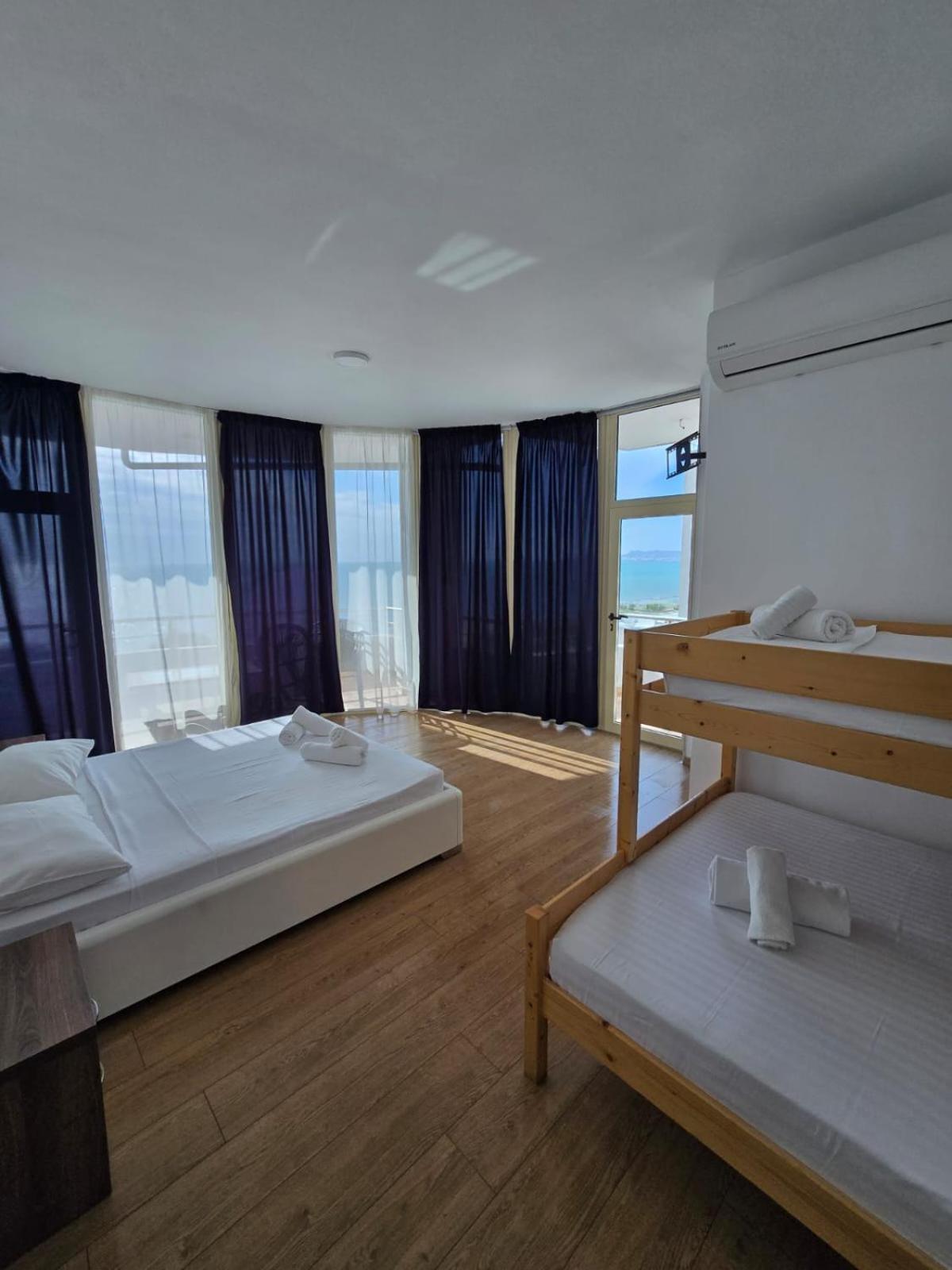 Blue Amr Hotell Škalngur Exteriör bild